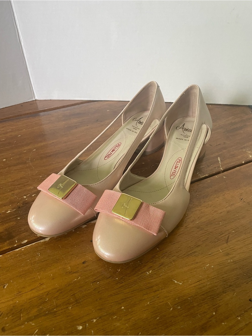 New Amalfi Rangoni Blush Pink Patent Leather Pumps Heels Vara Bow Made Italy 7.5